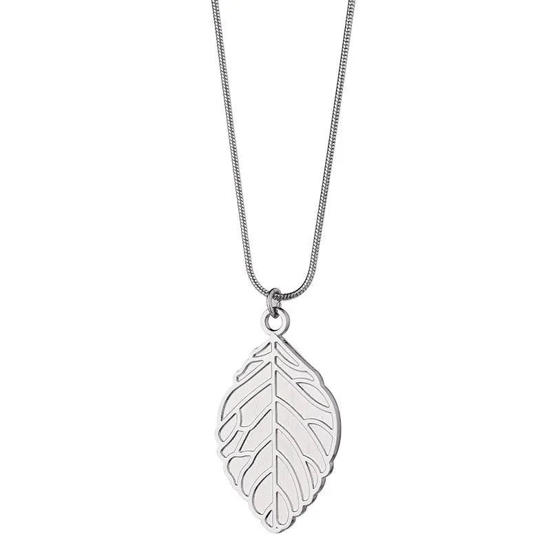15 Pack - Sublimation Leaf Pendant & Necklace